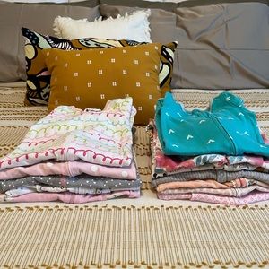 Baby girl 3-6 month sleeper bundle (12)